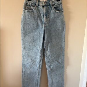 Abercrombie & Fitch Light Blue High-Rise Women's Jeans